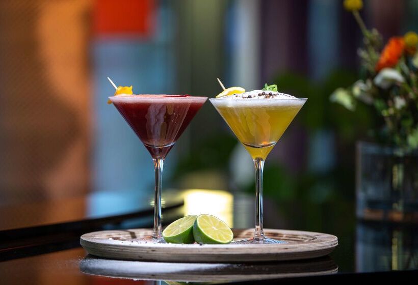 Отель Best Western Plus Park City Lund