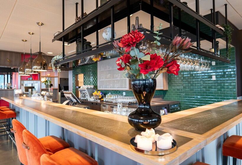 Отель Best Western Plus Park City Lund