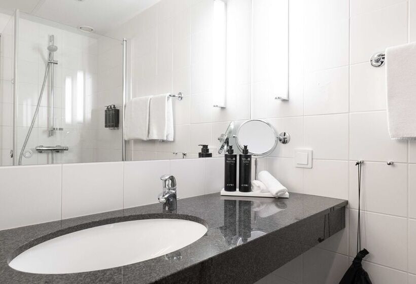 Отель Best Western Plus Park City Lund