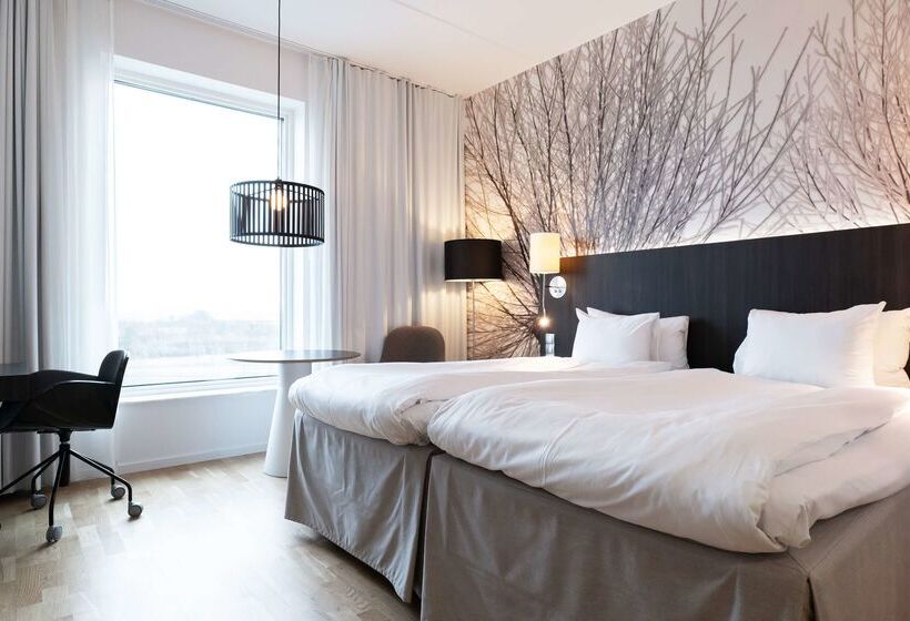 Отель Best Western Plus Park City Lund