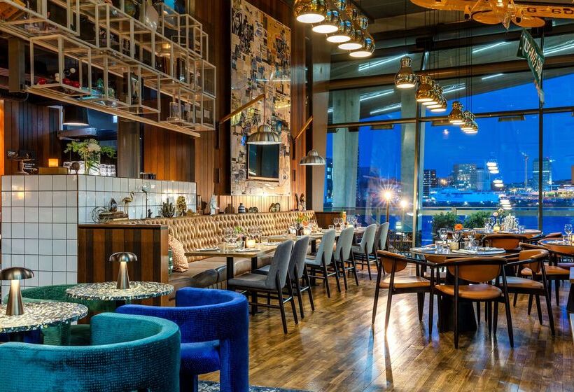 호텔 Radisson Blu Riverside