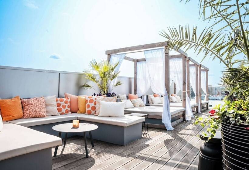 호텔 Radisson Blu Riverside