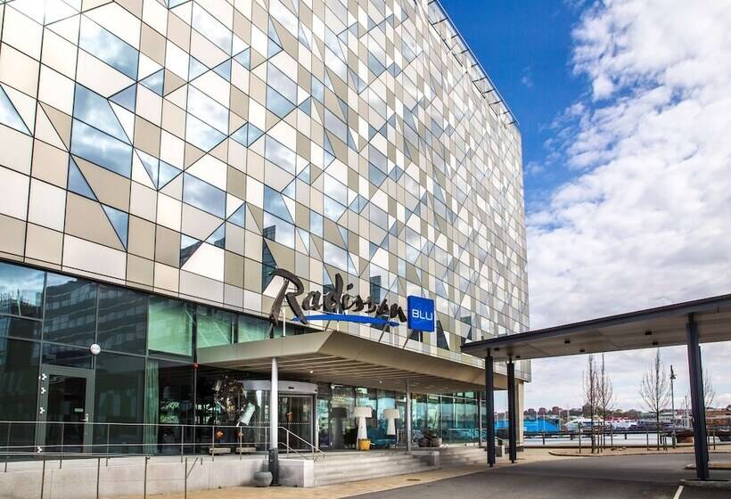 호텔 Radisson Blu Riverside