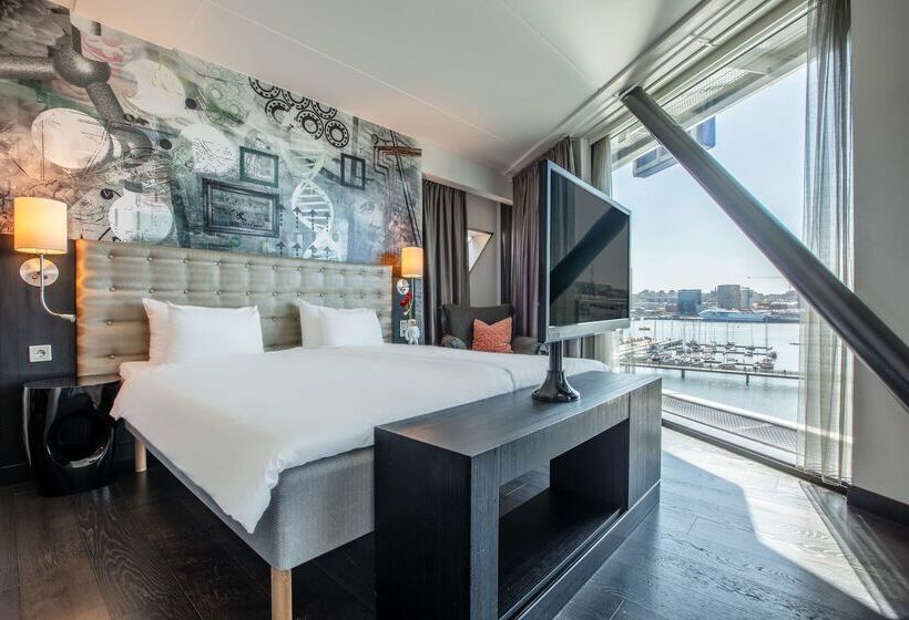 호텔 Radisson Blu Riverside