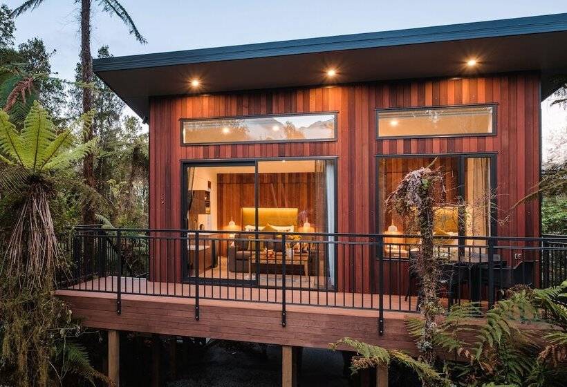 Отель Rainforest Retreat