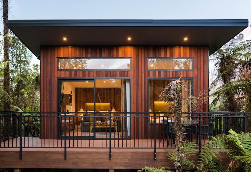 Отель Rainforest Retreat