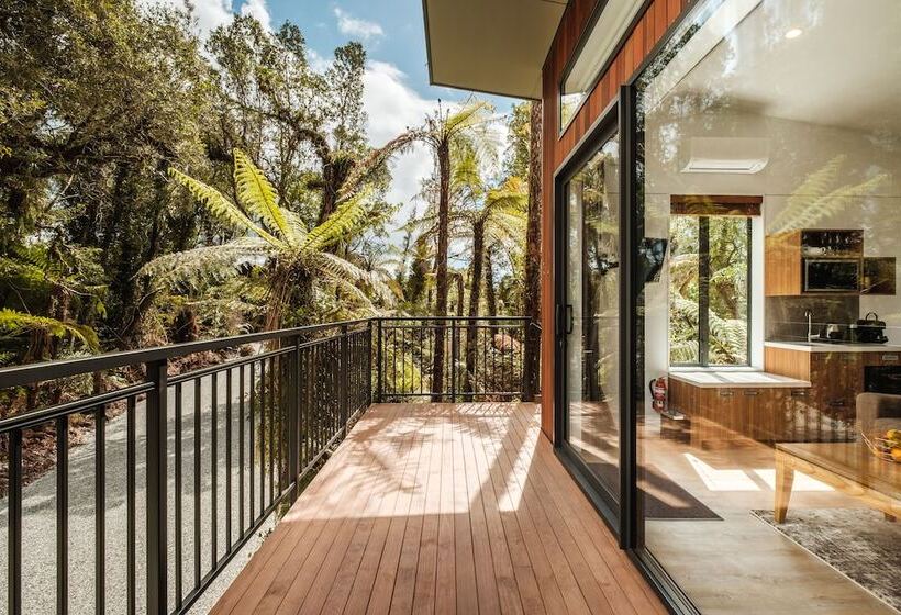 Отель Rainforest Retreat