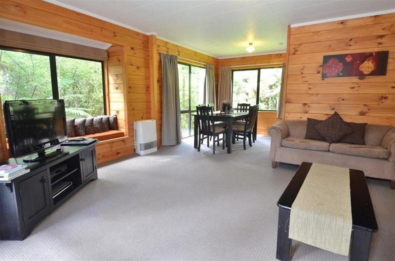 Отель Rainforest Retreat