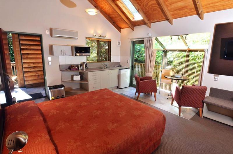 Отель Rainforest Retreat