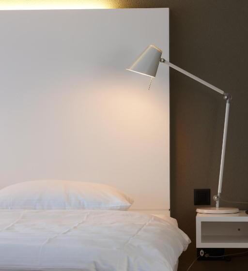 ホテル Restaurant Rössli