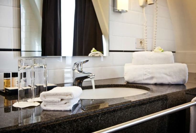 هتل روستایی Hanoi Crystal