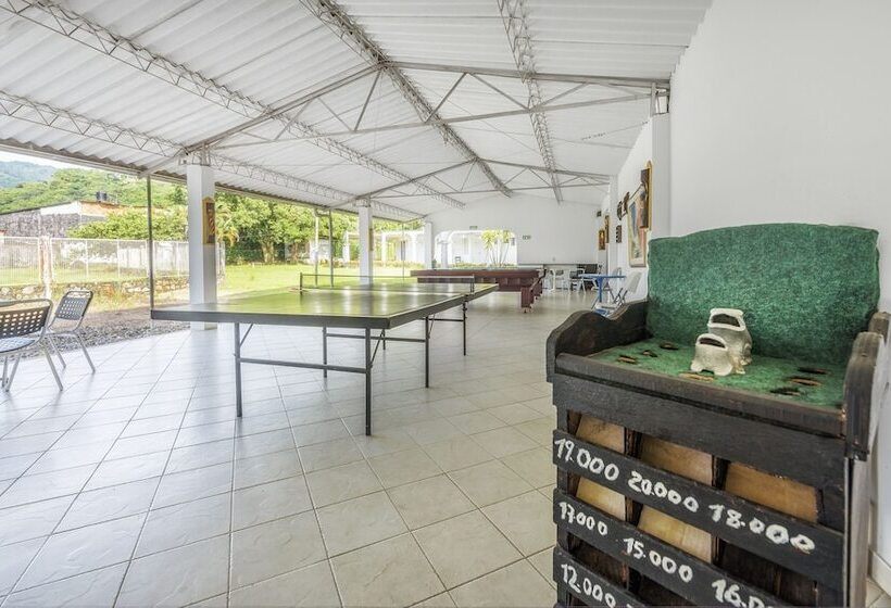 هتل Santa Barbara