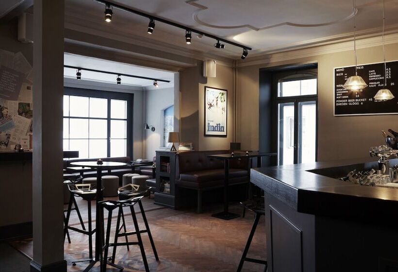 Отель Ski Lodge Engelberg