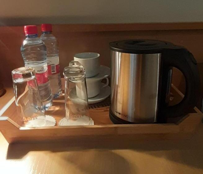 Sky High Hotel Airport 200 Meters From The Terminal