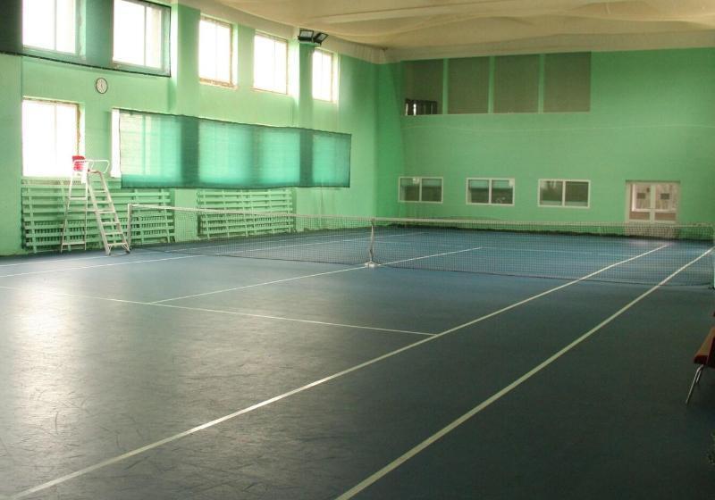 Sky High Hotel Airport 200 Meters From The Terminal