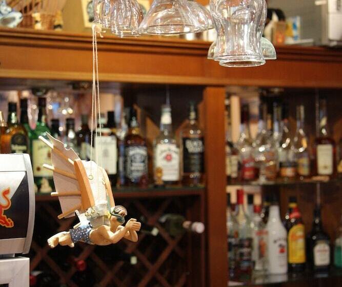 Sky High Hotel Airport 200 Meters From The Terminal