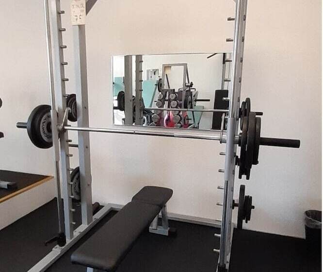 Sky High Hotel Airport 200 Meters From The Terminal