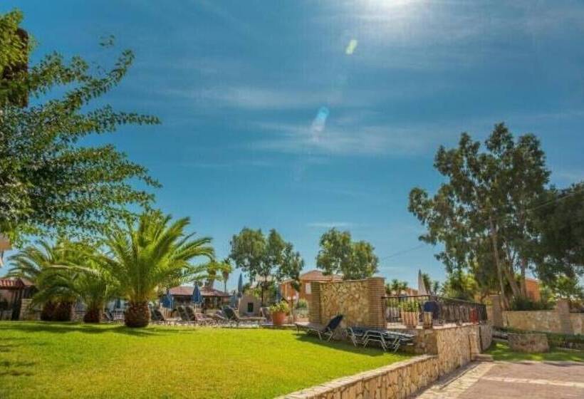 هتل Sotiris Studios