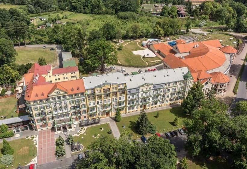 בית מלון כפרי Spa Resort Pawlik Aquaforum