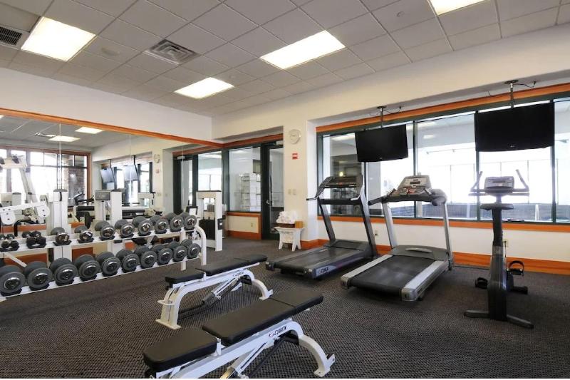 Summit Hotel At Big Sky Resort