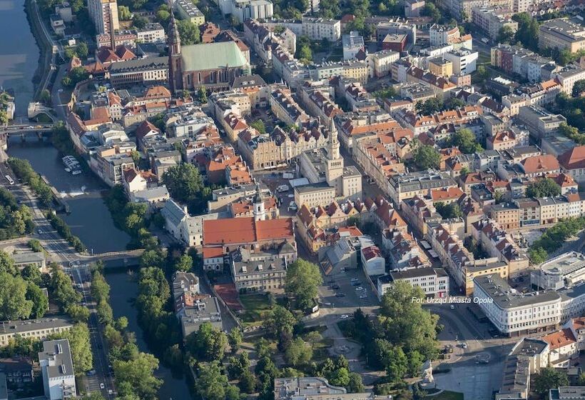 בית מלון כפרי Szara Willa