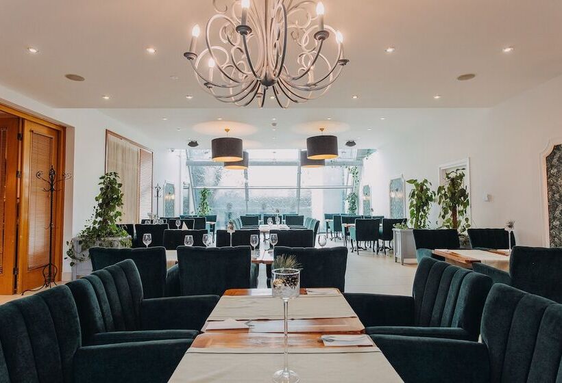 בית מלון כפרי Szara Willa