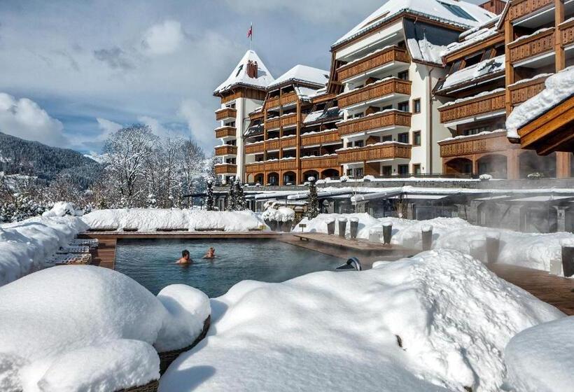 호텔 The Alpina Gstaad
