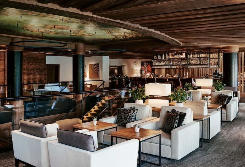 호텔 The Alpina Gstaad