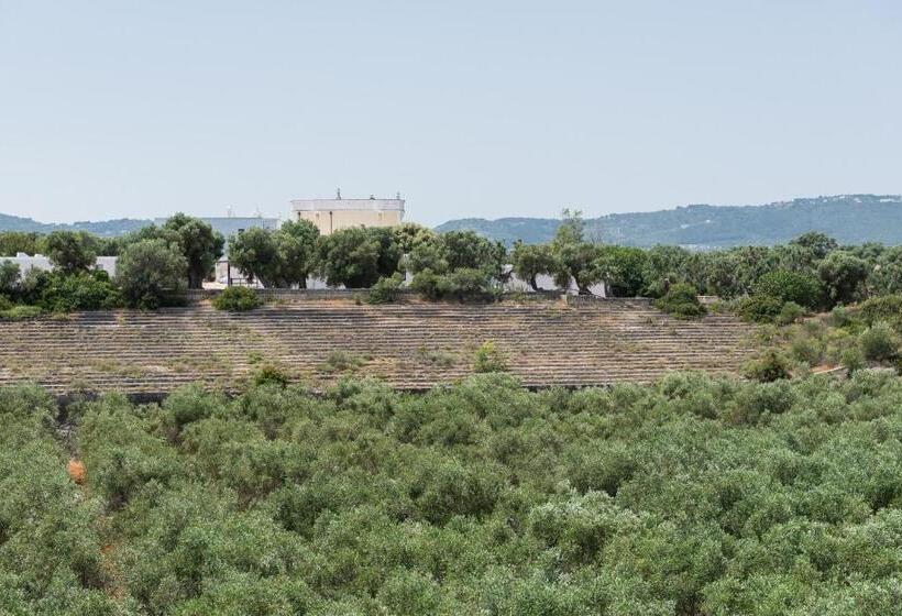 Отель Masseria Borgo San Marco