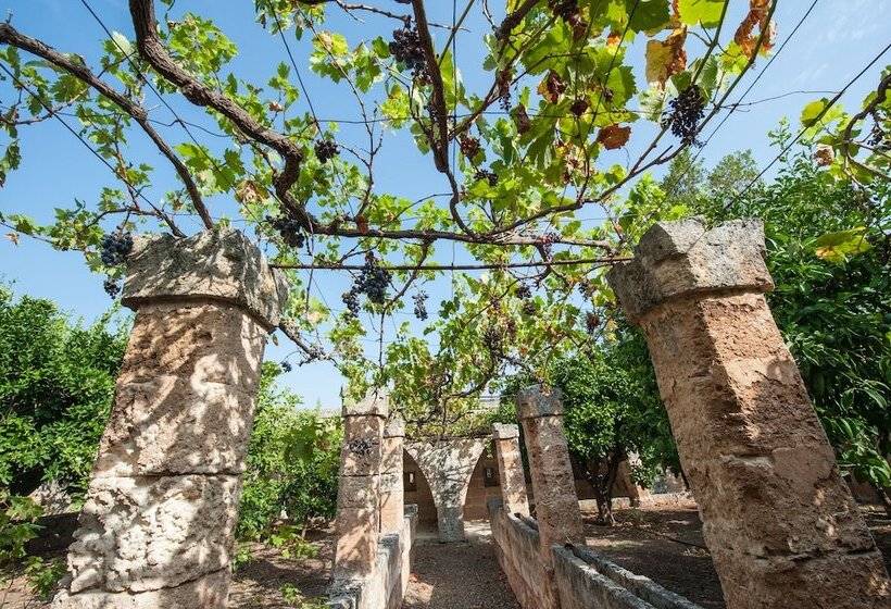 Отель Masseria Borgo San Marco