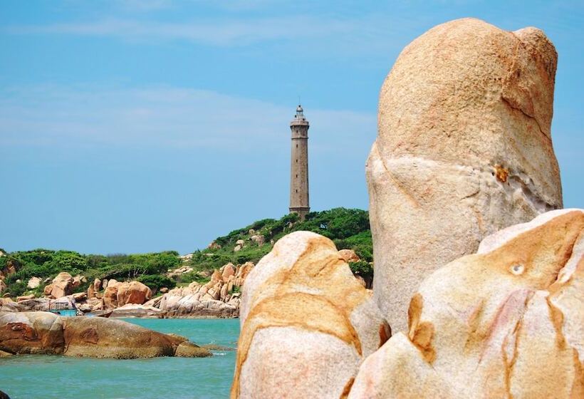 هتل The Cliff Resort & Residences