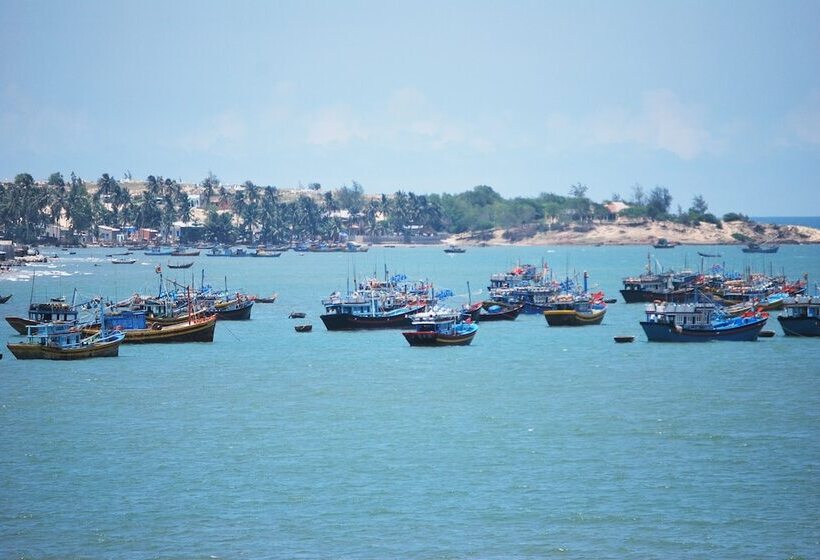 هتل The Cliff Resort & Residences