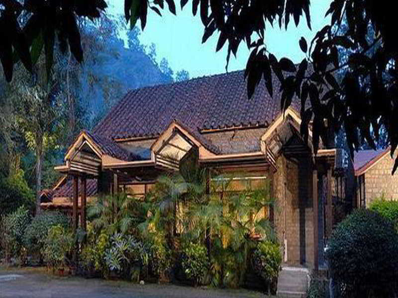 בית מלון כפרי The Hideaway River Lodge