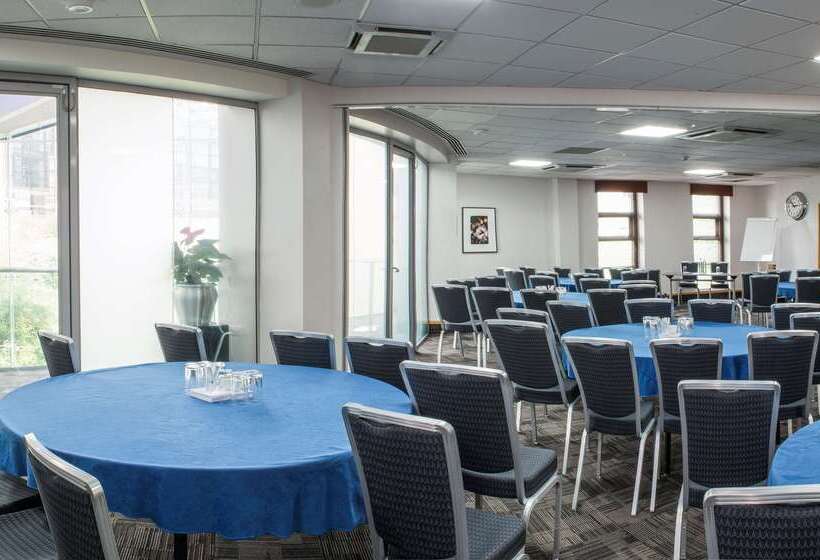 The Orchard Hotel & Restaurant