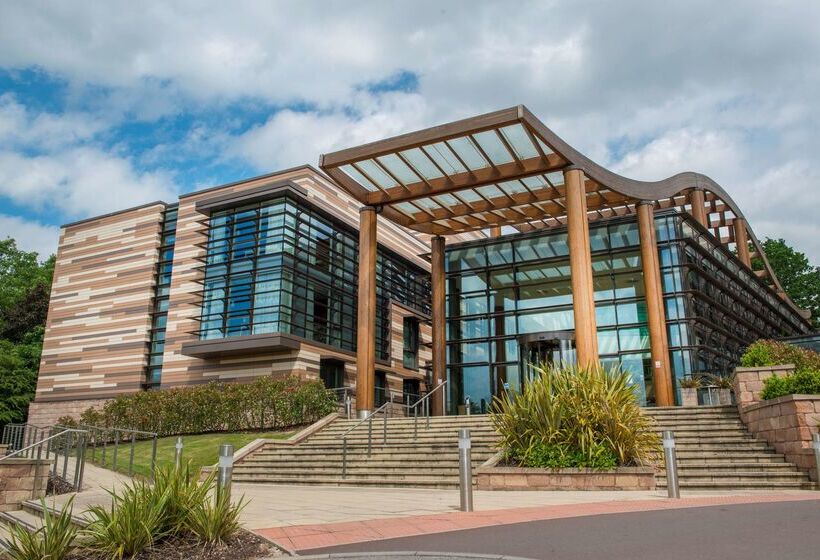 The Orchard Hotel & Restaurant