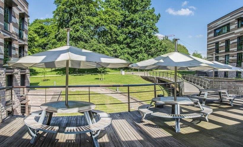 The Orchard Hotel & Restaurant