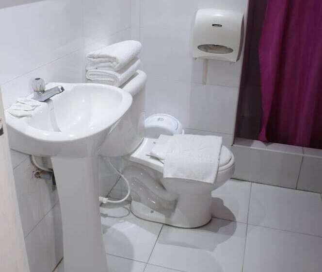 فندق Veleros Cartagena