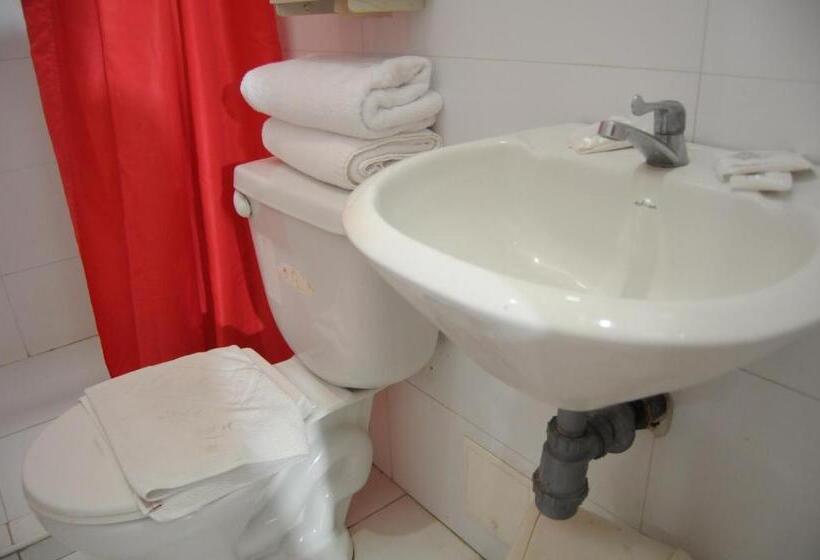 فندق Veleros Cartagena