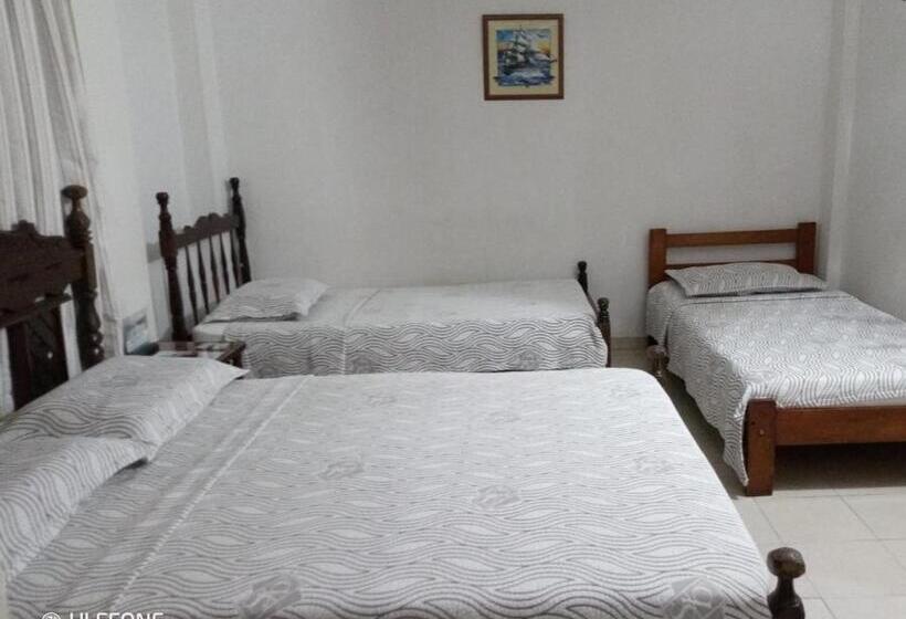 فندق Veleros Cartagena