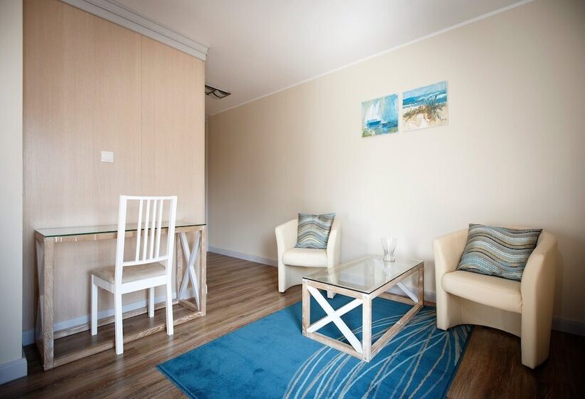 هتل Villa Sentoza