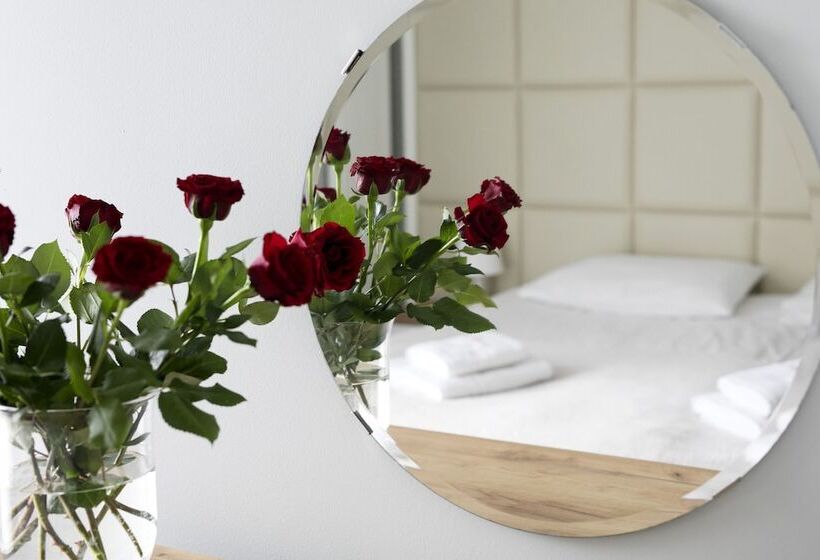 هتل Villa Sentoza