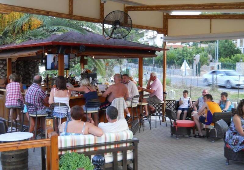 בית מלון כפרי Vontzos