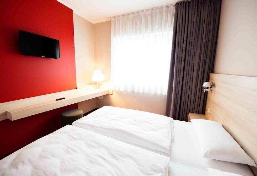 モーテル Serways Hotel Feucht Ost