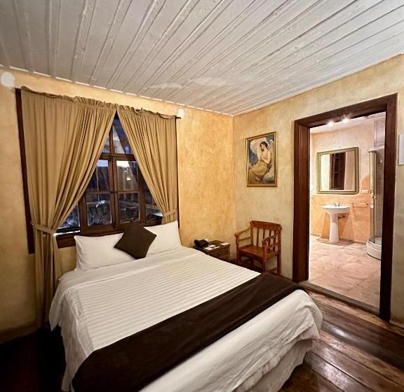 Nass Casa Del Aguila