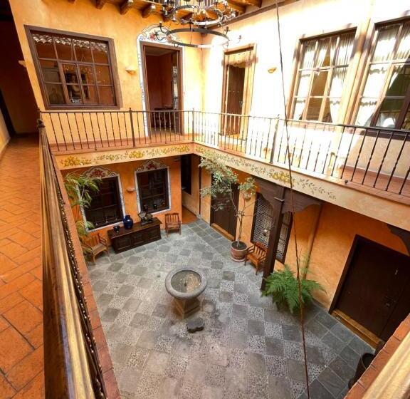 Nass Casa Del Aguila