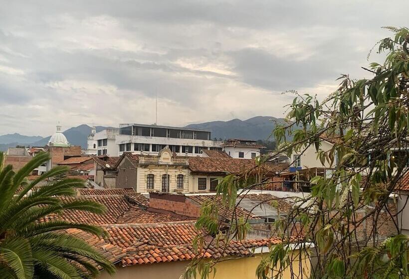 Nass Casa Del Aguila