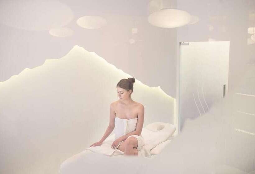 Odyssey Clubhotel Wellness & Spa Adults Only