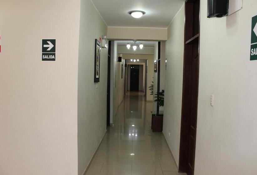 Peru Hotel & Suites