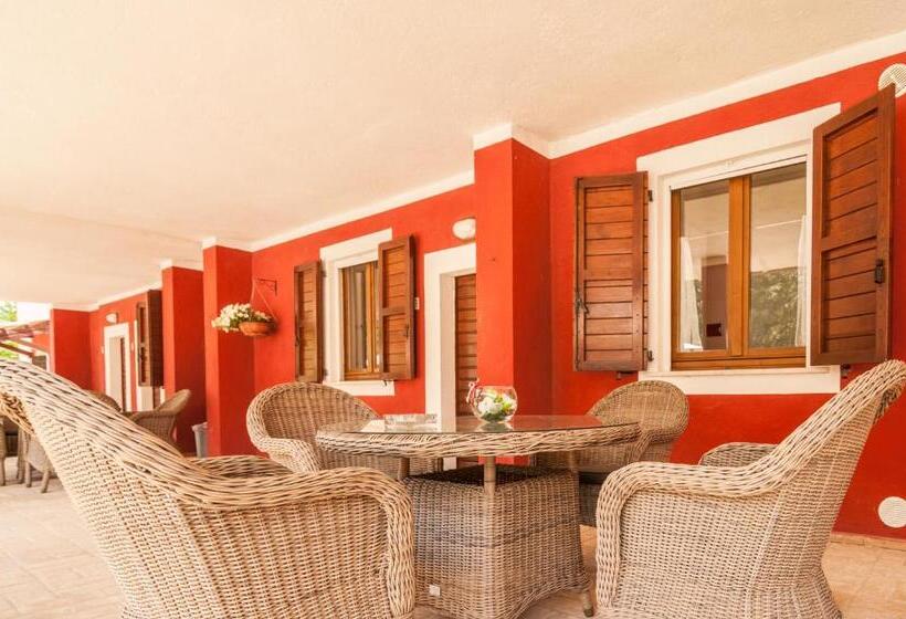 إقامة Agriturismo Oasi Torre Del Colle