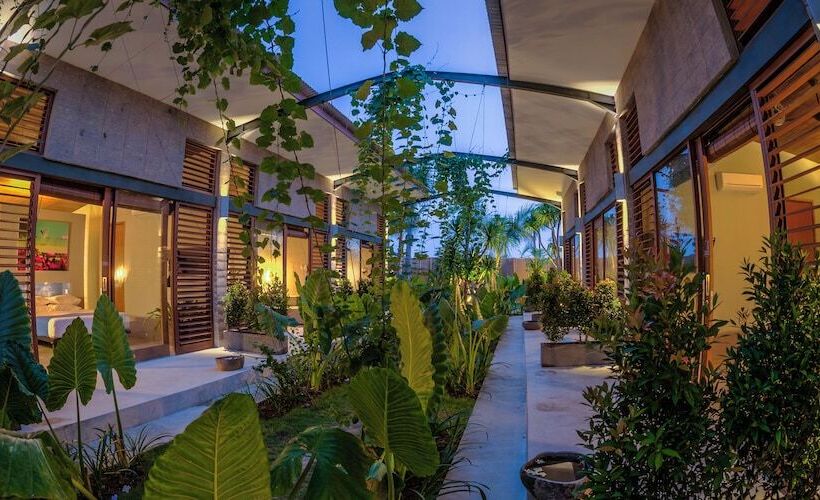 منتجع Komune And Beach Club Bali